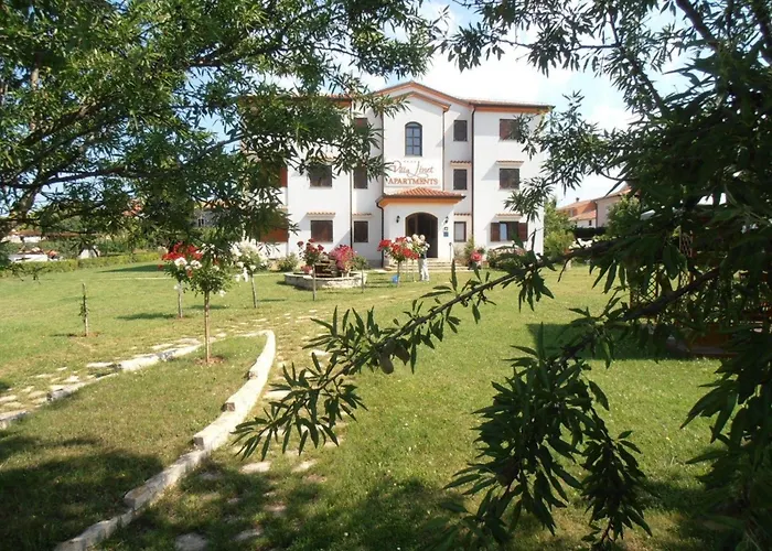 Liet 9- By Interhome